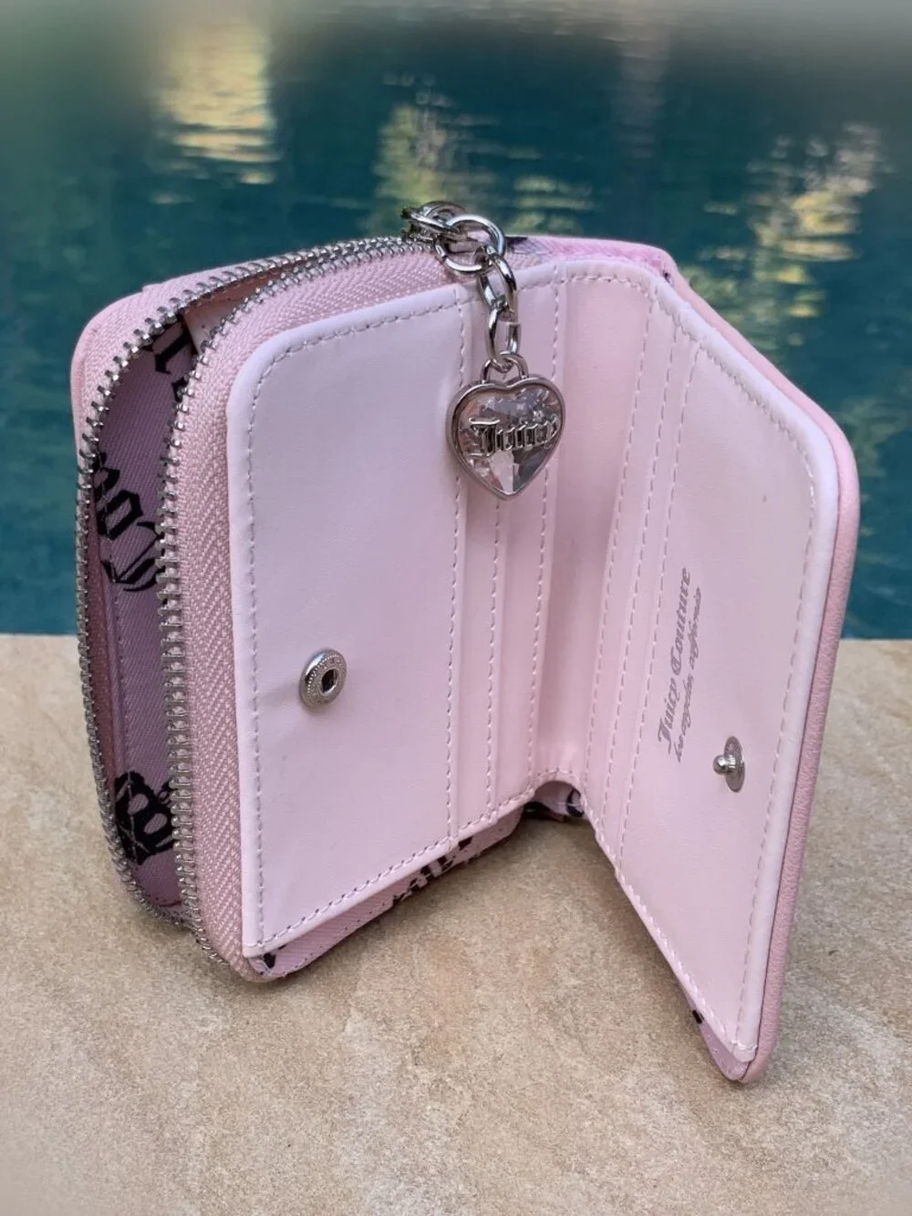 Juicy Couture Velour Card Wallet with Heart Charm  NWOT